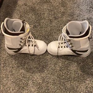 Men’s size 14 Burton Tribute snowboard boots
